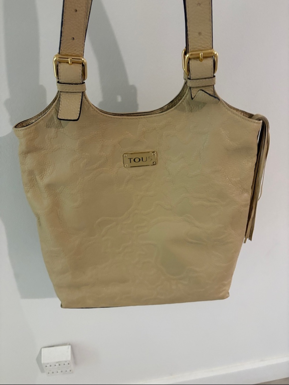 TOUS Beige Leather Shoulder Tote with Gold Hardware